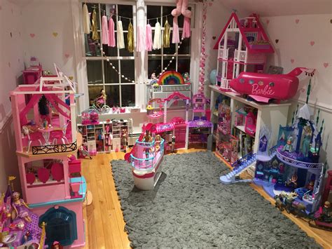 Pin By Priscilla Medina On Amy And Emma S Playroom In 2019 Barbie