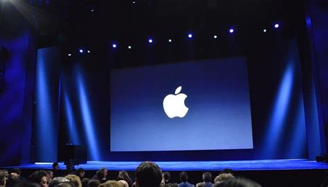 根據科技媒體《mac rumors》的報導，著名的蘋果分析師 ming chi guo 宣稱 apple 有可能在今年度發佈的 iphone 13 改爲更小的鏡頭，並預測直至 2023 年發佈的新 iphone 將會完全移除螢. 2015蘋果發表會 產品懶人包 | 101創業大小事