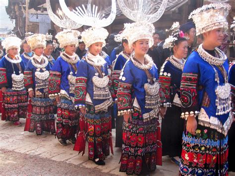 hmong-people-miao,-taojiang-style,-leishan-county,-guizhou,-china