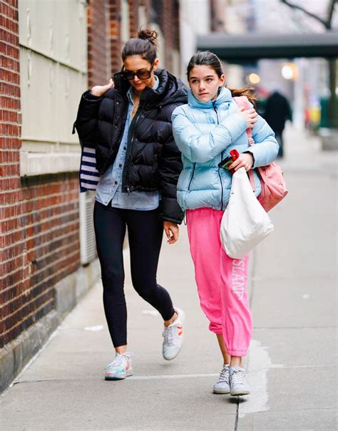 Katie Holmes And Suri Cruise S Mother Babe Twinning Moments Global Fashion Report