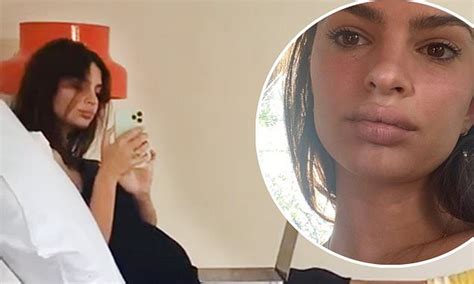 Pregnant Emily Ratajkowski Shows Off Her Bump While Working From Her