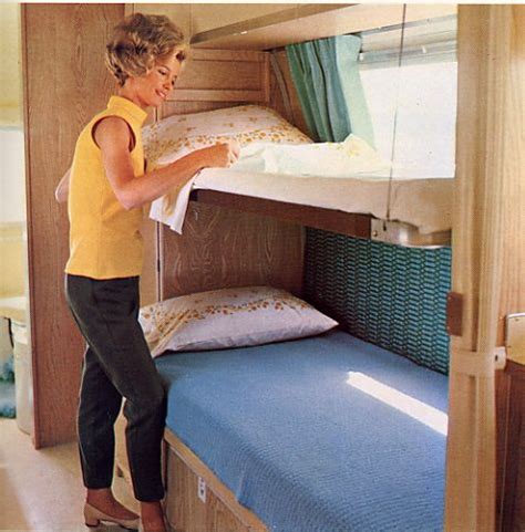 At the top of the ramp is a solid full width attaching lip providing heavy duty support and grip to the loading surface. Pin on Off Grid