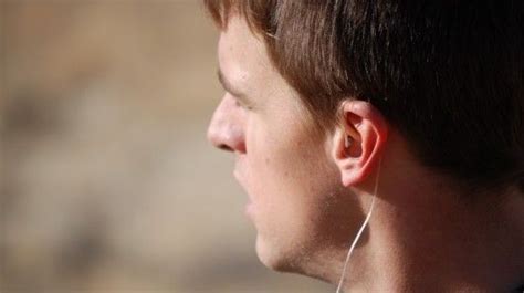 EarHero Earphones Don T Block The Entire Ear Canal Reportedly Allowing