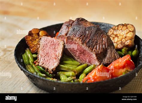 Side Of Beef Hi Res Stock Photography And Images Alamy