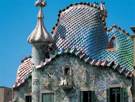 Through this ticket, you'll experience a modern artistic myth of constructed. The Top Places for a Selfie in Barcelona | AttractionTix