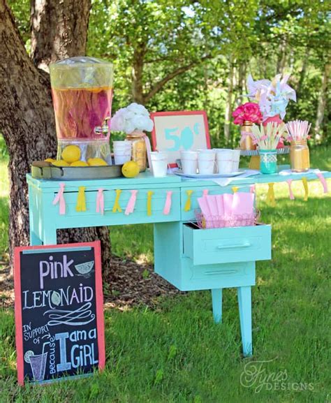 Did you take that picture? Low-cost Ideas for Making A Pink Lemonade Stand - FYNES ...