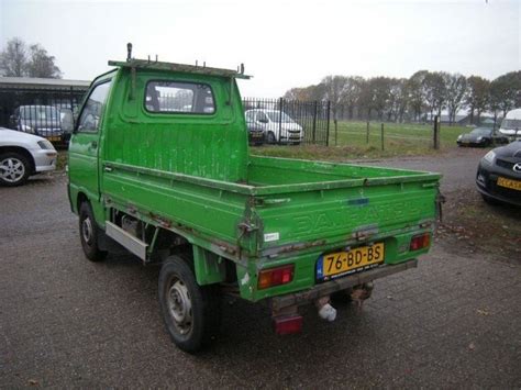 Despite the similarities between the hijet name and toyota's naming scheme for its trucks and vans, the name hijet has been in use for daihatsu's kei trucks and microvans since 1960, over two decades before toyota took control. Daihatsu HiJet 1.3 EFI pick-up benzine uitvoering