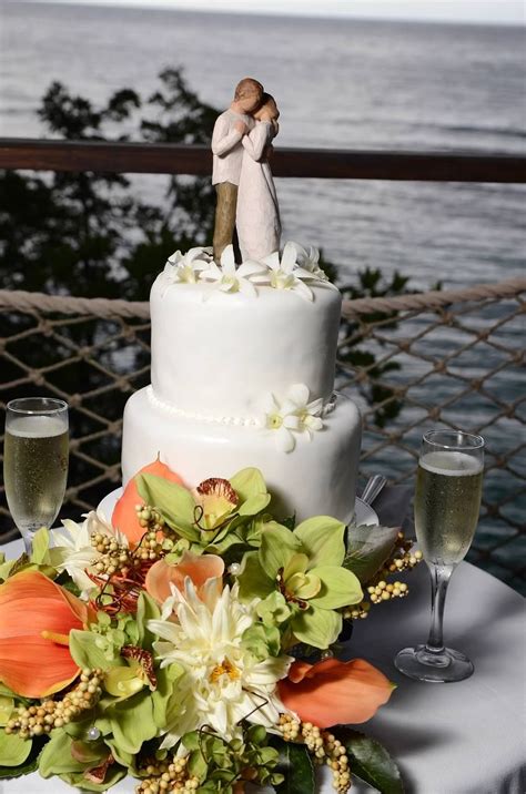 Our Wedding Cake Jamaican Rum Cake With Willow Tree Topper At Sandals Grande Riviera Willow
