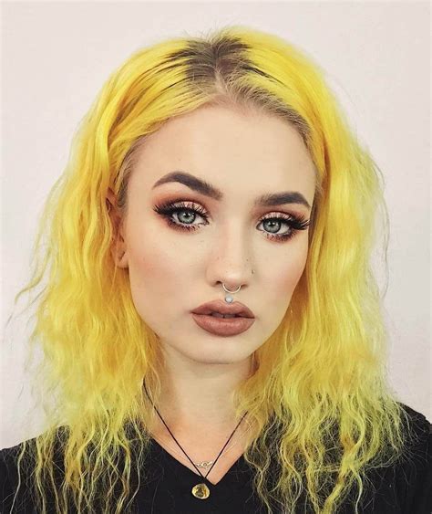 35 Edgy Hair Color Ideas To Try Right Now Yellow Hair Color Semi