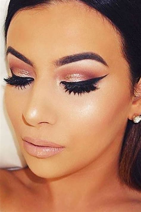 45 Top Rose Gold Makeup Ideas To Look Like A Goddess