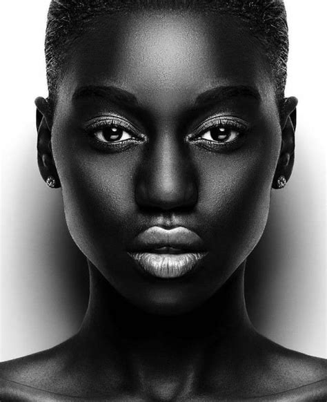 Pin By Sunshine On Modeling Portrait Dark Skin Models Face