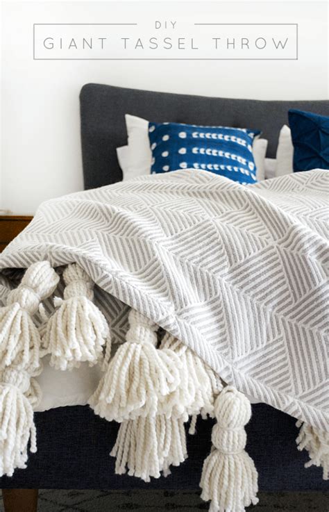 35 Creative Diy Throws And Blankets