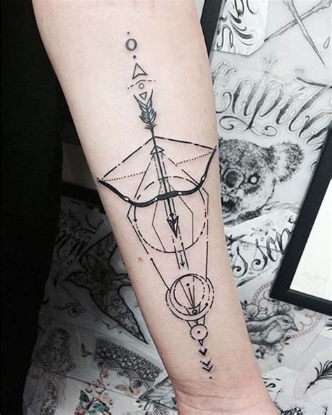 Bow And Arrow Tattoo Ideas To Give You Insanely Cool Ink Spiritustattoo Com Sagittarius