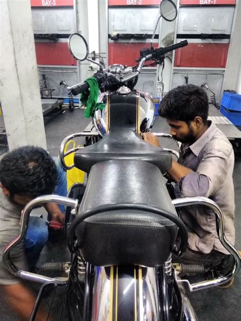 Browse through our products catalogue to find the best electronic products for all your needs. Visit Bullet Guru, A Royal Enfield Service Station In ...