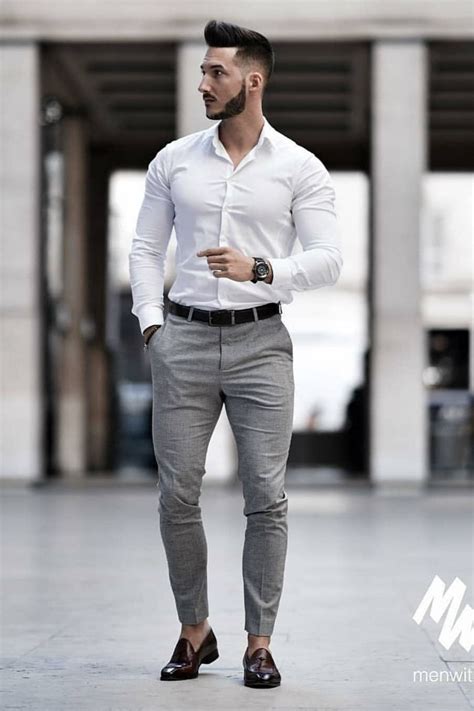 White T Shirt With Trouser Pant Men Outfits 2020 In 2020 Mens Casual