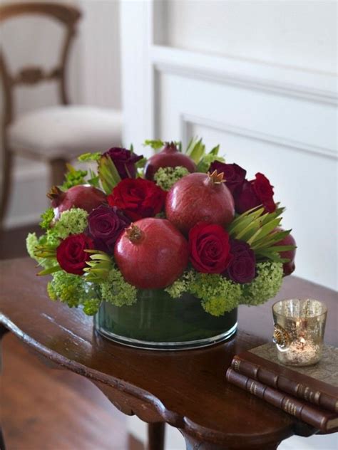 Hier ist eine kleine auswahl an kräutern, gemüse und blumen, die du im herbst noch direkt aussäen. 20 Arrangements aus Blumen und Früchten - Deko-Ideen zum ...