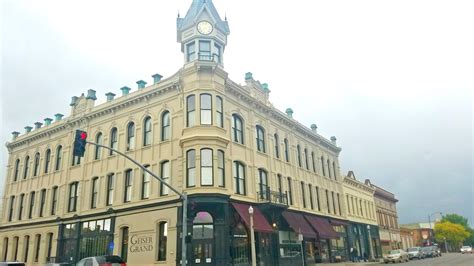 If you are planning a road trip, you might also want to calculate the total driving time from portland, or to baker city, or so you can see when you'll arrive at your destination. Hauntings at the Geiser Grand Hotel in Baker City, Oregon ...