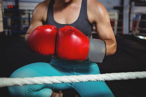 Free Photo Female Boxer With Boxing Gloves