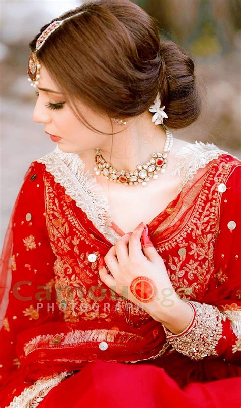 Pin By Anaya Shah On Pakistani And Indian Dresses Pakistani Bridal