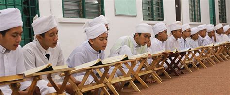 Jabatan agama islam selangor (jais) tempat : Maahad Tahfiz Al-Quran Kelantan