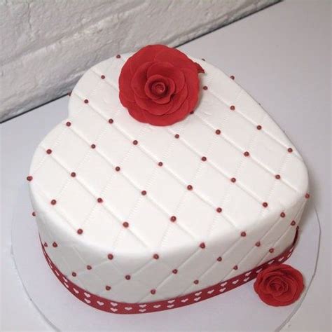 At cakeclicks.com find thousands of cakes categorized into thousands of categories. Valentines Day Cake. Ella Vanilla - Piece of My Heart ...