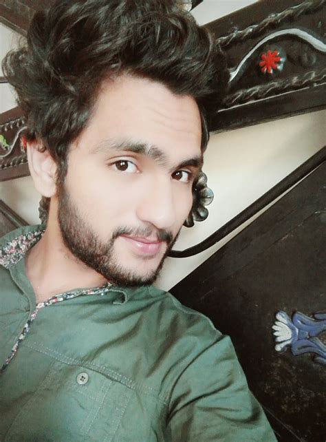 Ajjan o naraz ay new saraiki song 2019 zeeshan khan rokhri (official music video) follow us on. Zeeshan Khan University Of The Punjab Bachelor In Arts Lahore