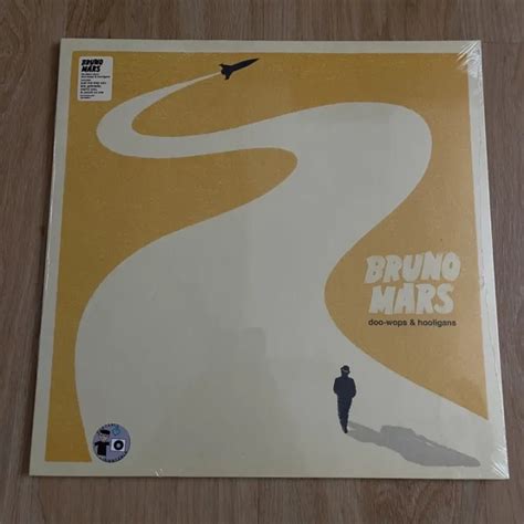 แผ่นเสียง Bruno Mars Doo Wops And Hooligans Vinyl Lp Album Stereo