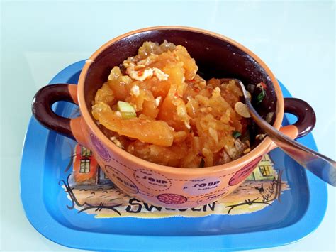 Haloo gais kali ini kita akan membahas jajanan dari garut lagi yakni seblak, iyaah seblak. Seblak... | Yummy