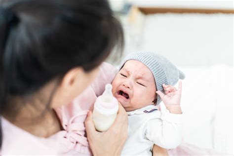 8 Tips To Soothe A Crying Baby The Breastfeeding Shop
