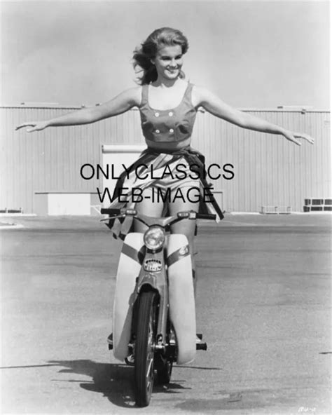 Sexy Ann Margret Rides Her Honda Motorcycle No Hands Skirt Up 8x10 Photo Pinup 1441 Picclick