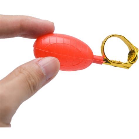 2019 new squirt ring water ring tricky toys spray water funny gags prank jokes toy fool s day
