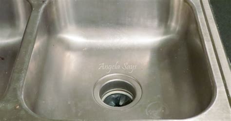Allow to dry and apply protective gloss. How to Clean Stainless Steel Sinks and Make Them Shine ...