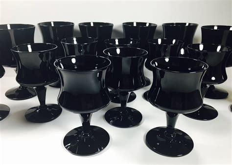 Vintage Black Water Wine Glasses Goblets Set Of 16 Black Etsy Black Stemware Water Into