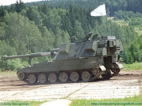 As90 Braveheart 155mm Self Propelled Howitzer Tracked Armored United