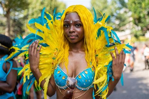 What To Wear To Notting Hill Carnival Metro News