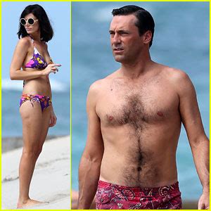 Jon Hamm Shirtless Mad Men Beach Scenes In Hawaii Bikini Jessica Pare Jon Hamm Mad Men