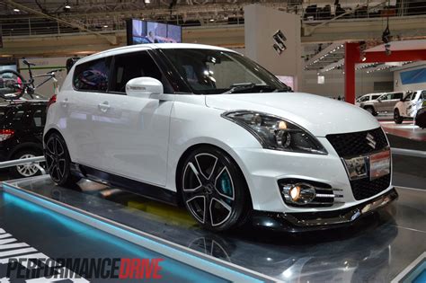 Suzuki will showcase the samurai edition at italian dealerships on february 27 and 28. Suzuki Swift Sport Custom