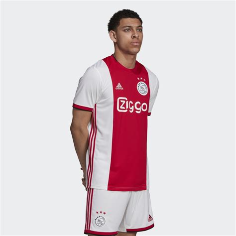 This year they'll be hoping take the eredivisie title off of rivals feyenoord and also progress in european. Ajax 2019-20 Adidas Home Kit | 19/20 Kits | Football shirt ...