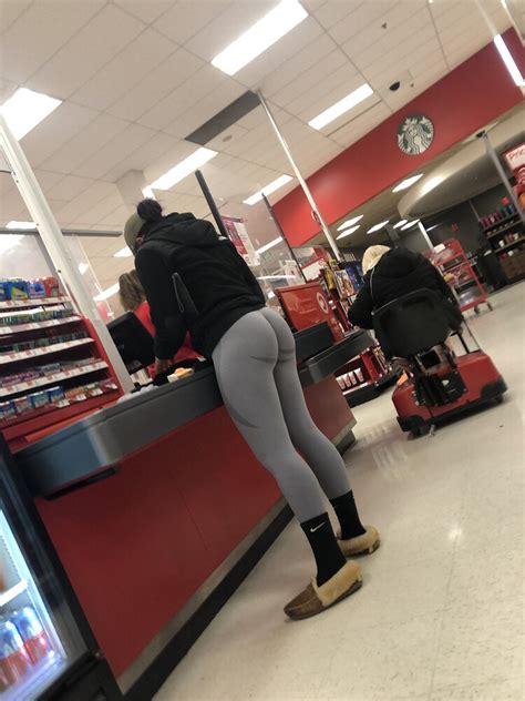 Wedgie Pawg From First Post Is Back Spandex Leggings Yoga Pants Forum