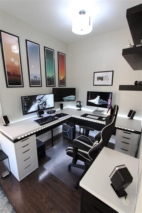 21 Of The Coolest Dual Monitor Setup Youll Ever See Salas De