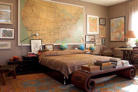 But to keep the more romantic space , you should not post pictures that are not of the couple. 12 Stately and Masculine Bedrooms | Dream master bedroom ...