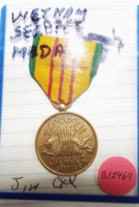 Lot Us Vietnam Service Medal