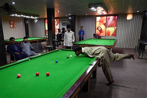 In Pictures Man Born Without Arms Masters Snooker The Straits Times