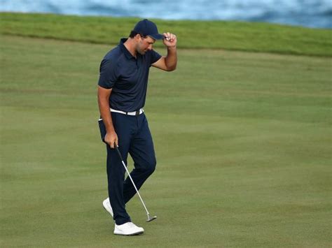 tony romo wins amateur golf tournament by nine shots this is the loop golf digest