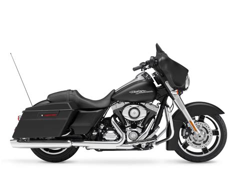 What happens when a pro speed decides to turn the harley davidson street five hundred into a cafe speed? 2011 Harley-Davidson FLHX Street Glide