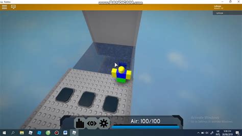 Roblox Noob Playing Flood Escape 2 Youtube