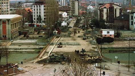 كوسوفو وصربيا توقعان اتفاقيات 