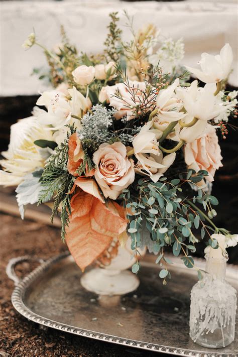 Dusty orange suit, grey table cloth with dusty orange and white flowers. Wedding Trends: 25 Stunning Dusty Orange Wedding Color ...