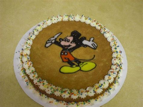 Mickey Mouse Cookie Cake