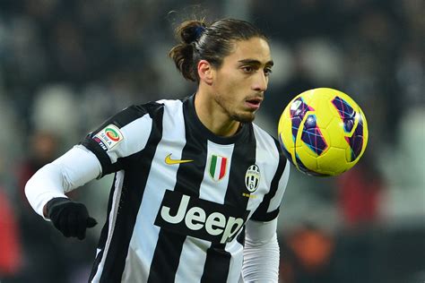Born 7 april 1987) is a uruguayan professional footballer who plays for italian club fiorentina and the uruguay national team. Juventus Suspends Defender Martin Caceres for Crashing His ...